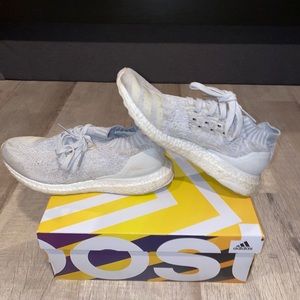 Adidas ultra boost uncaged (cloud white) Size 7